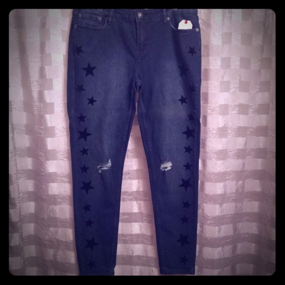 Adam levine skinny distressed jeans
